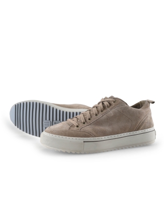 Rehab Sneaker