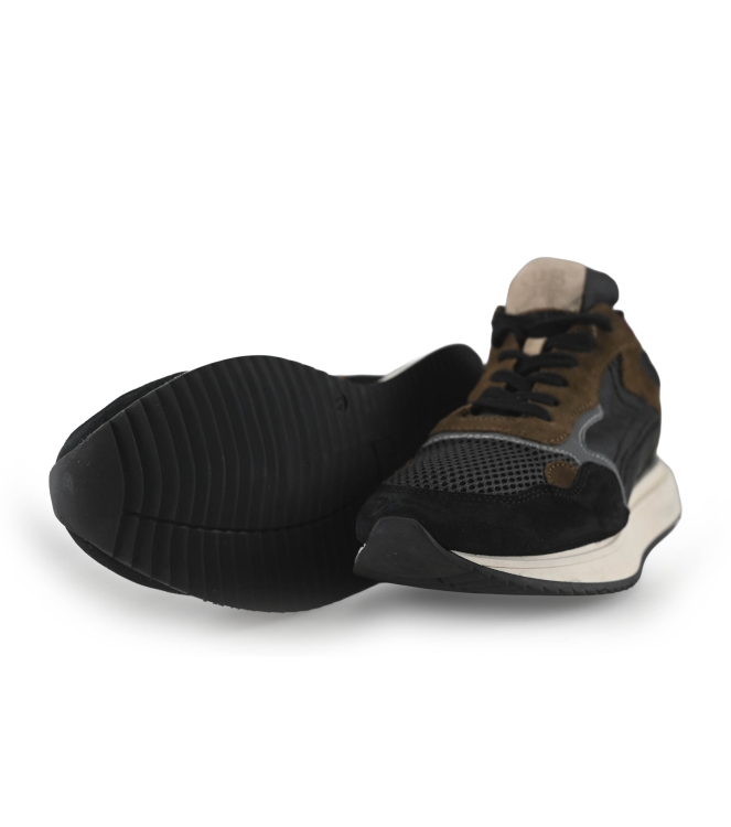 Sub55 Sneaker