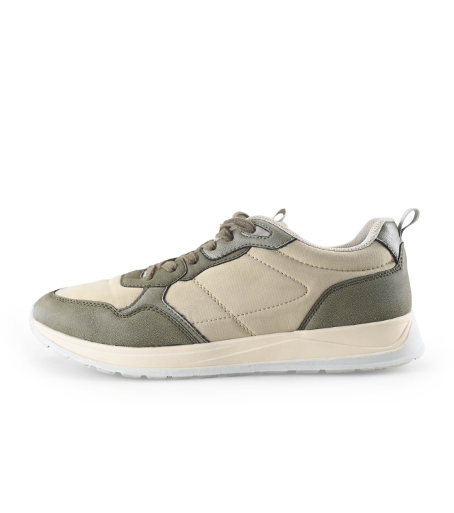 Vertice Sneaker