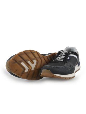 Australian Sneaker