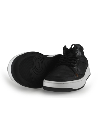 Hub Sneaker