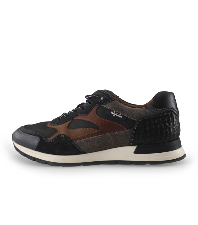 Australian Sneaker