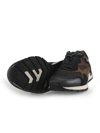 Australian Sneaker