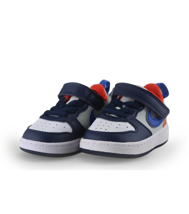Nike Sneaker
