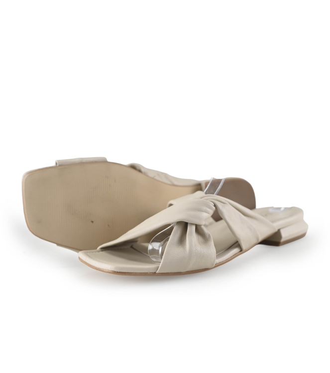 Mace Flip-Flops