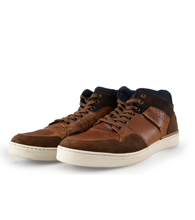 Bullboxer Sneaker
