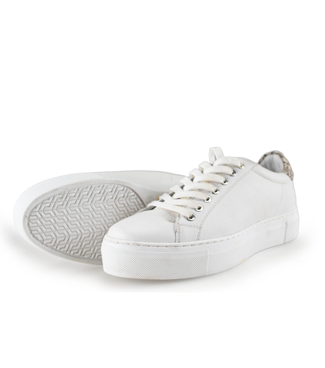Maruti Sneaker