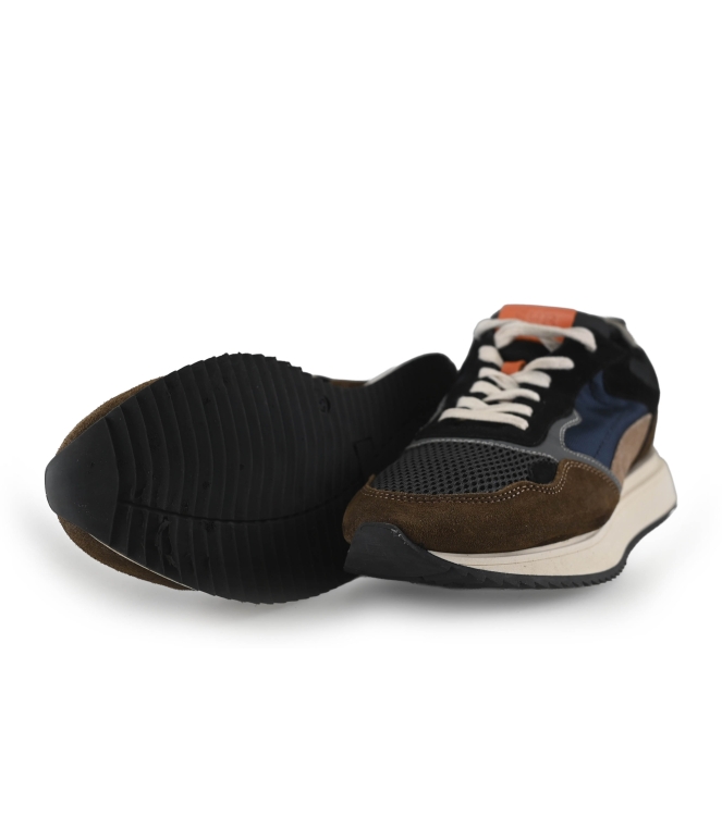 Sub55 Sneaker