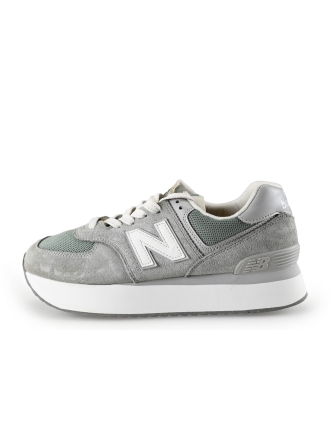 New Balance Sneaker