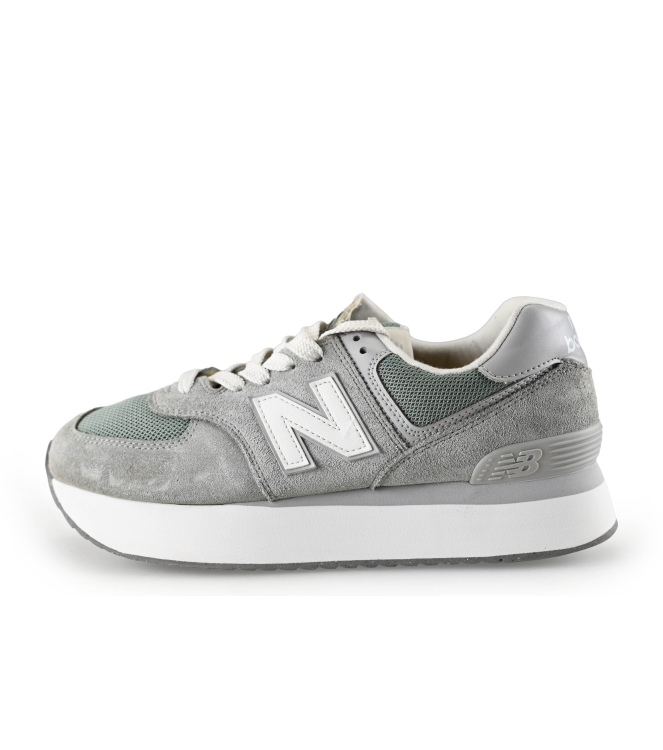 New Balance Sneaker