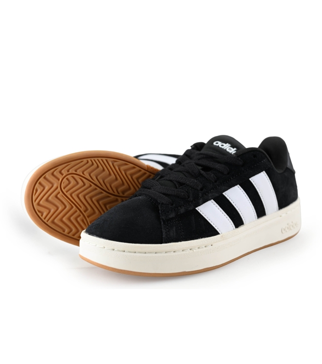 Adidas Sneaker