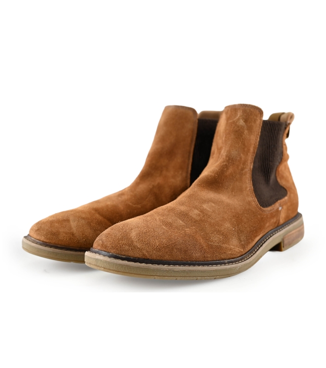 Clarks Chelsea boots