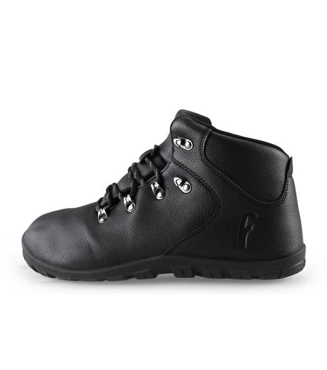 freet Schnürstiefel