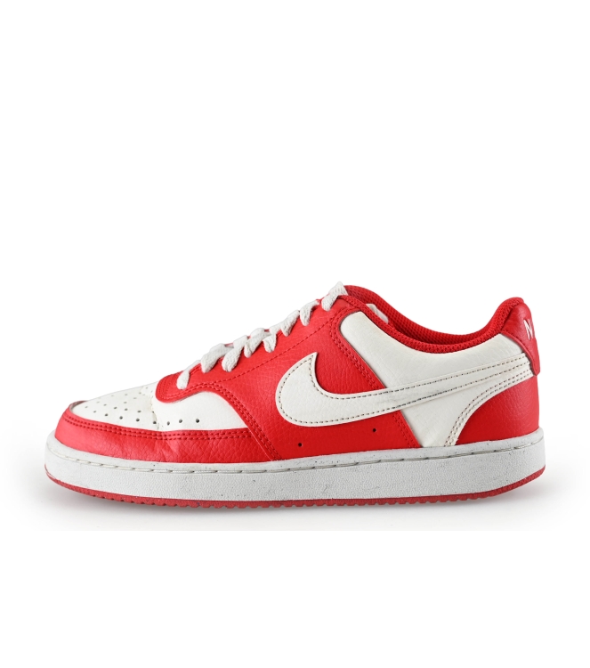 Nike Sneaker