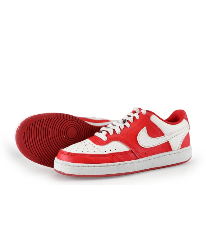 Nike Sneaker