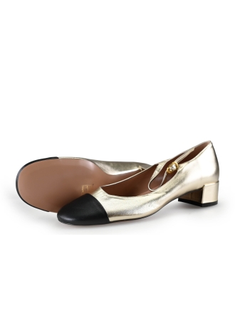 Les Autres pumps
