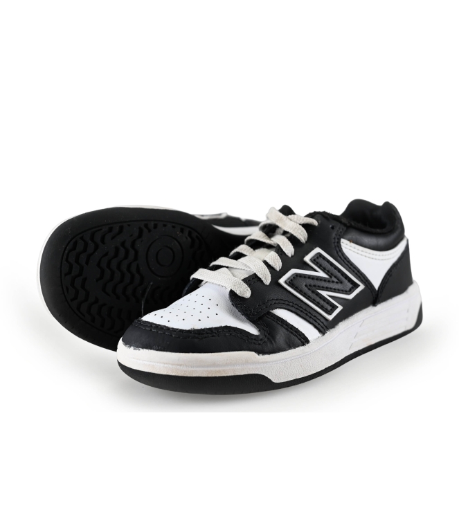 New Balance Sneaker