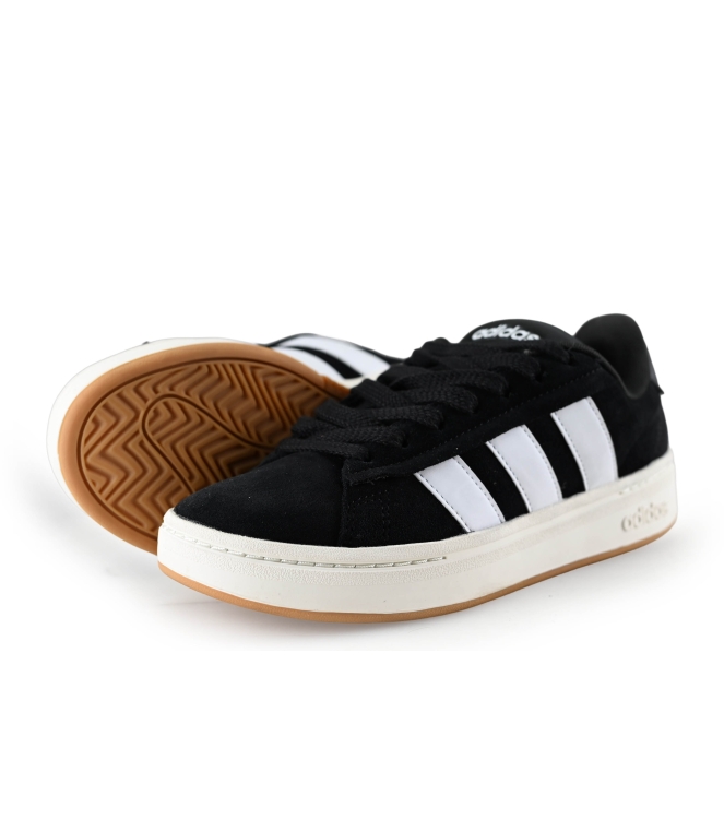 Adidas Sneaker
