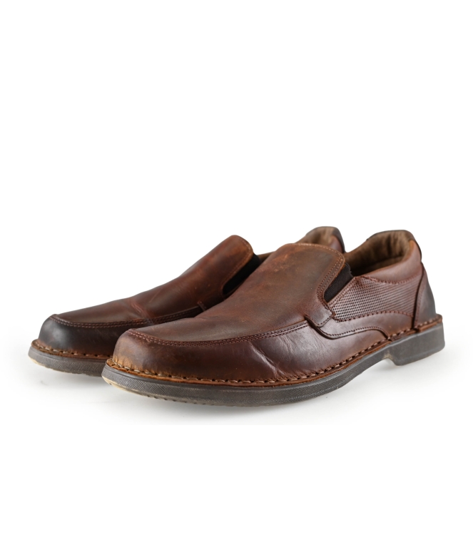 Outfielder Slip-ons
