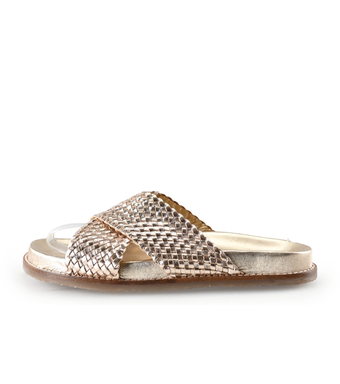 Nelson Flip-Flops