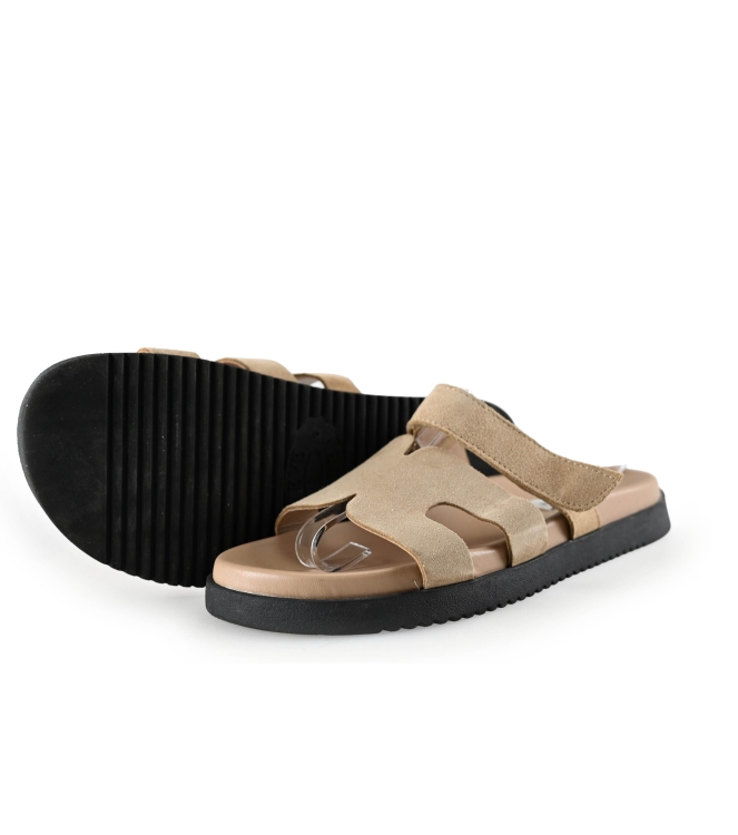 Steve Madden Flip-Flops