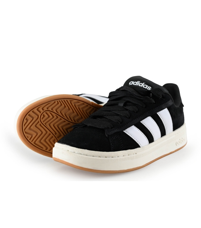 Adidas Sneaker