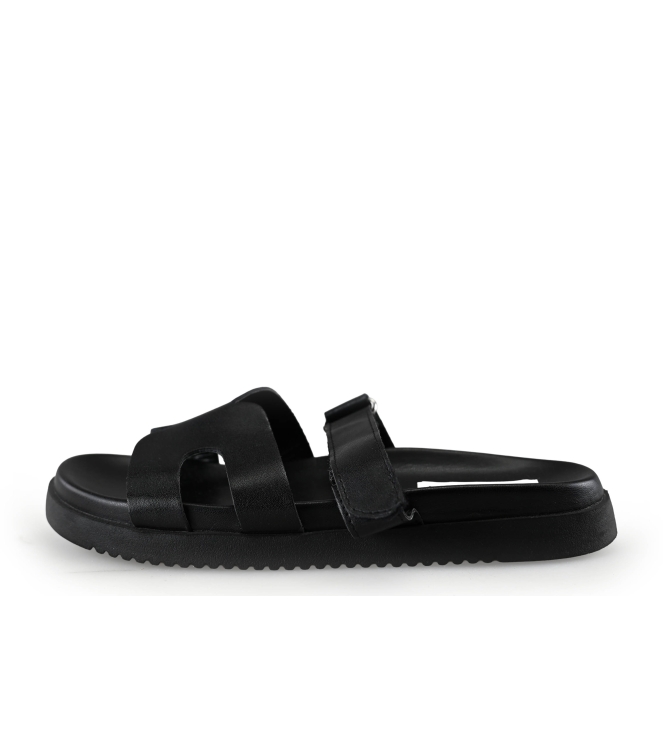 Steve Madden Flip-Flops