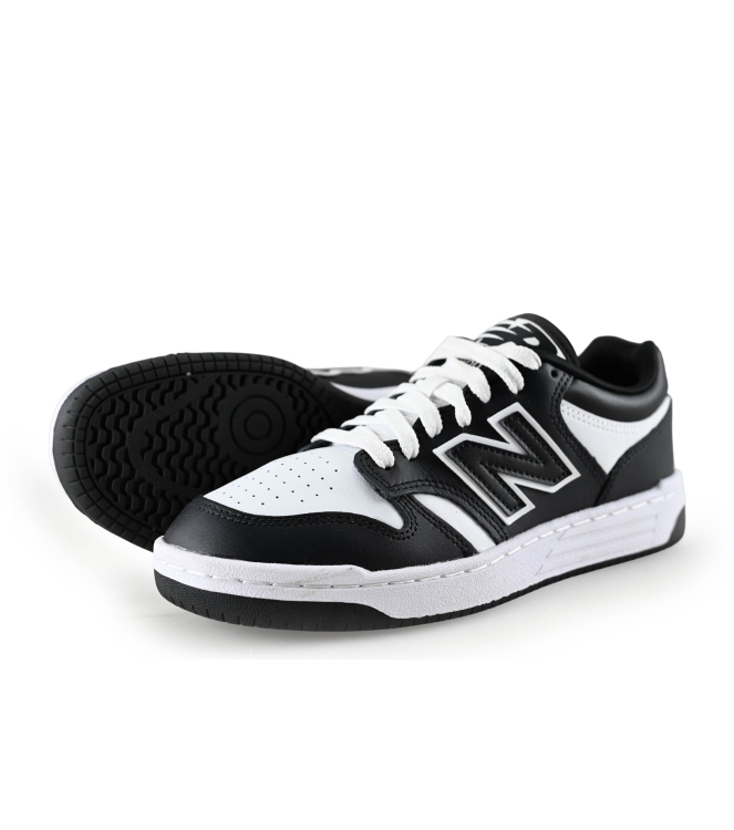 New Balance Sneaker