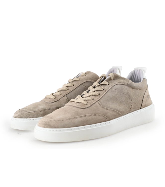 Rehab Sneaker