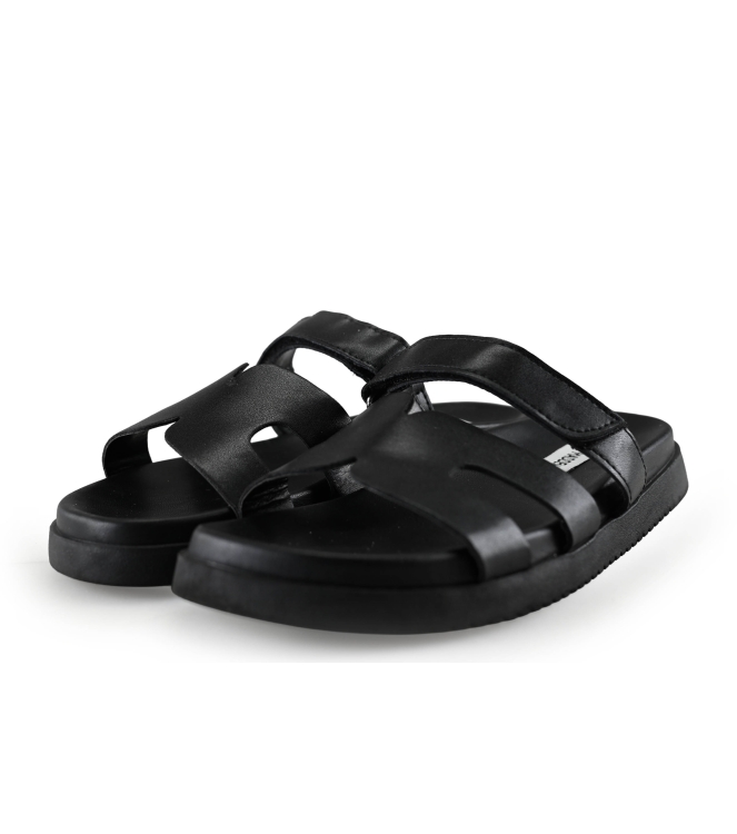 Steve Madden Flip-Flops