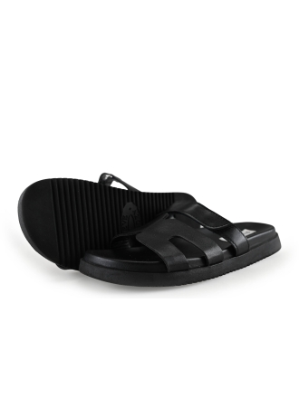 Steve Madden Flip-Flops