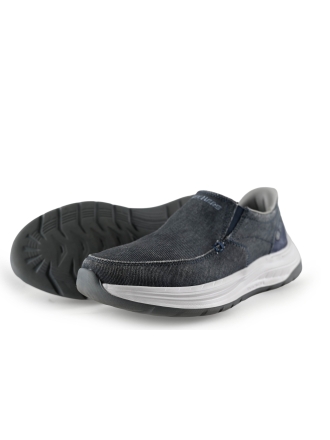 Skechers Slip-ons