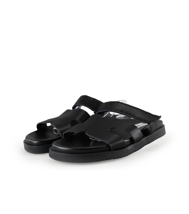 Steve Madden Flip-Flops
