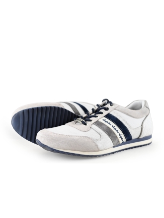 Australian Sneaker