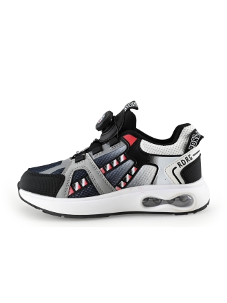 Red-Rag Sneaker