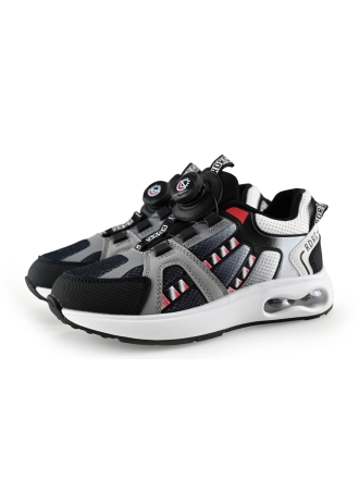 Red-Rag Sneaker