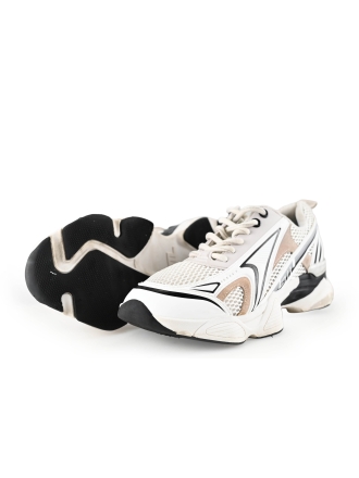 Steve Madden Sneaker