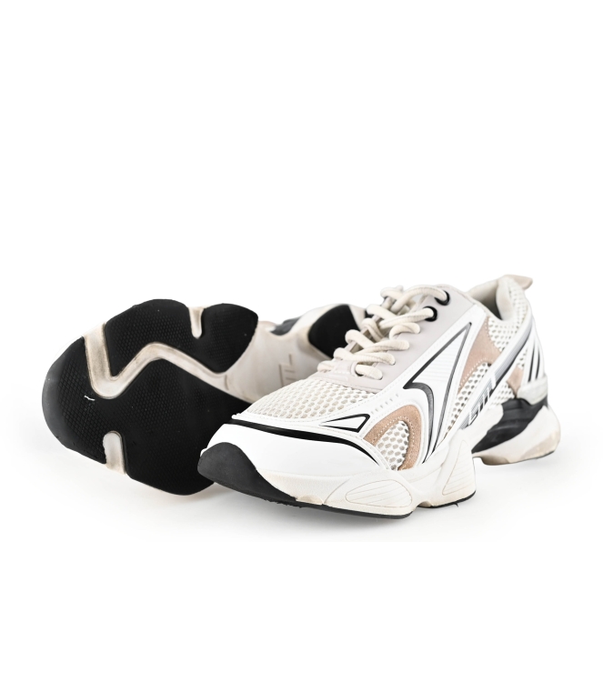 Steve Madden Sneaker