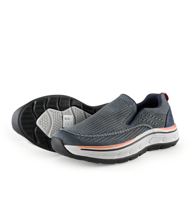 Skechers Slip-ons