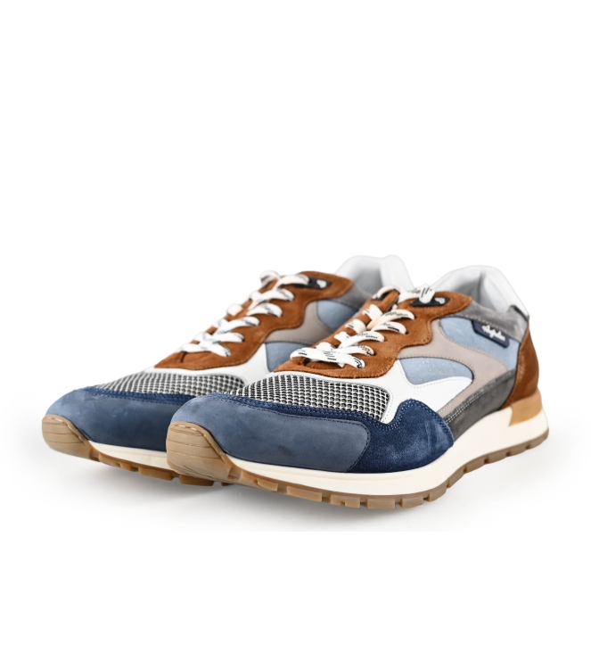 Australian Sneaker