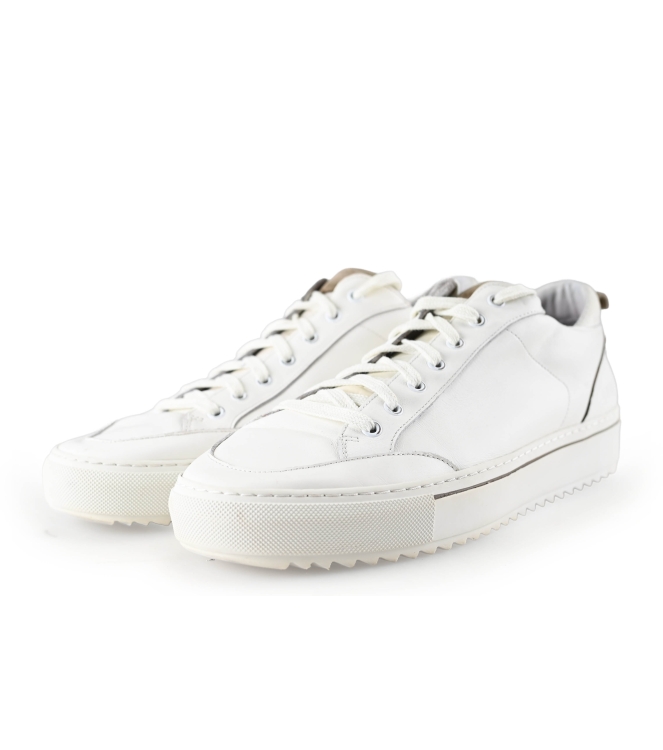 Rehab Sneaker