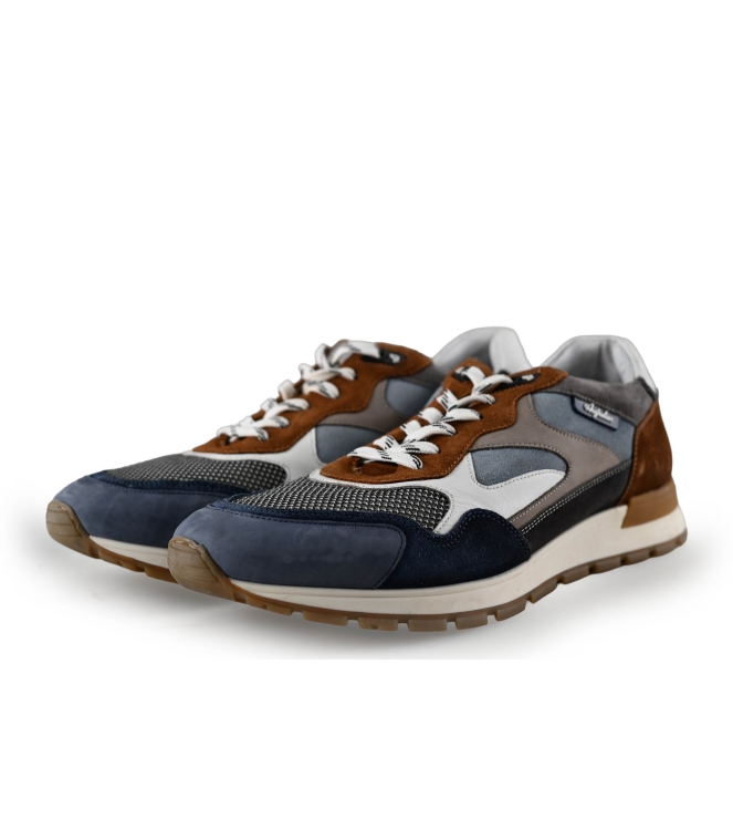 Australian Sneaker