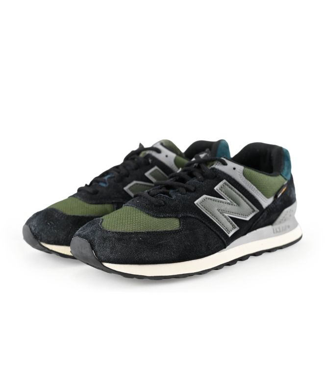 New Balance Sneaker