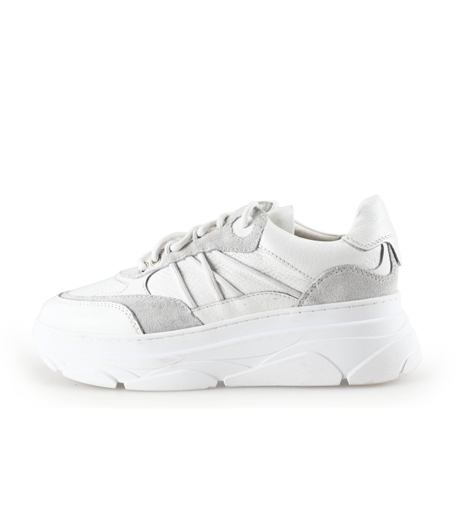 Omoda Sneaker