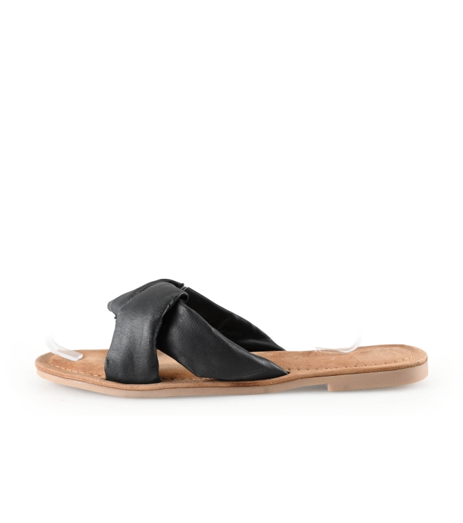 Lazamani Flip-Flops