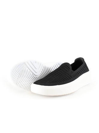 Skechers Slip-ons