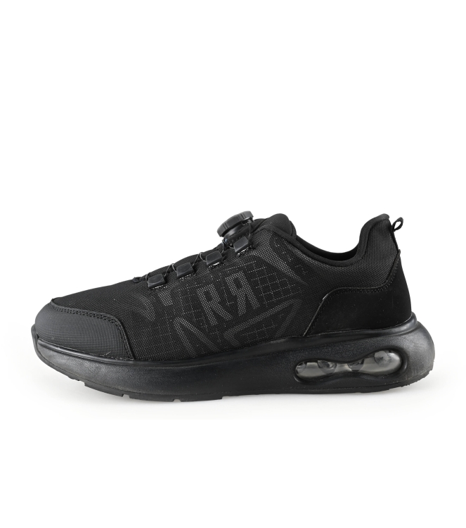 Red-Rag Sneaker