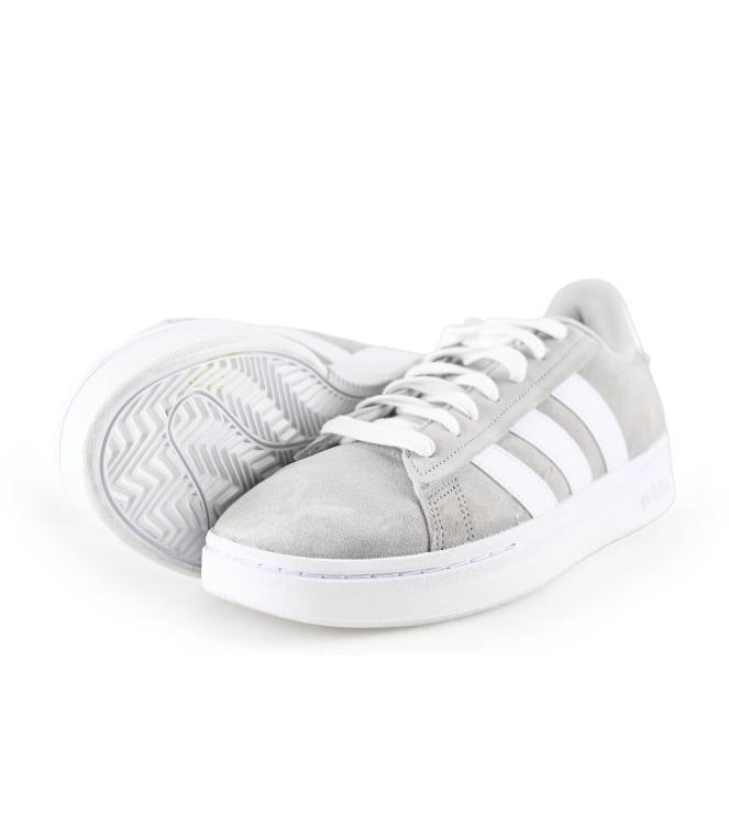 Adidas Sneaker