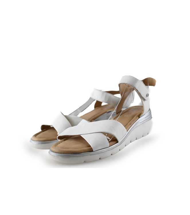 Ara Sandalen