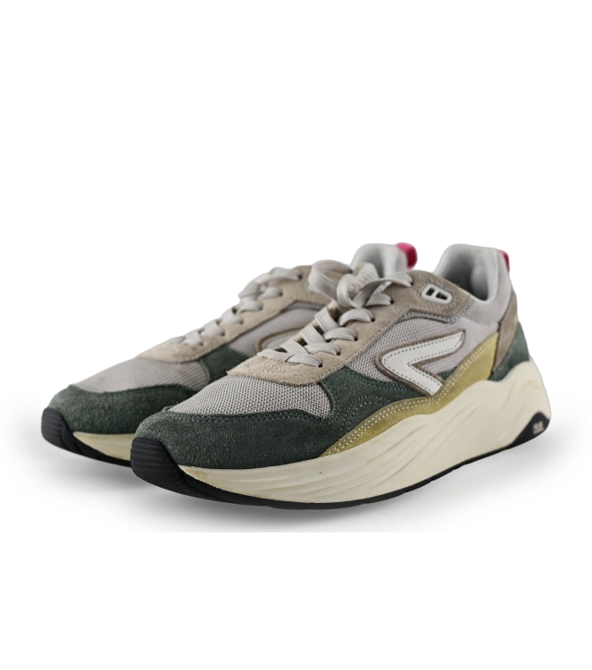 Hub Sneaker